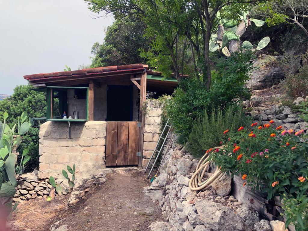 Vistalago Garden Doria Monteleone Rocca Doria المظهر الخارجي الصورة
